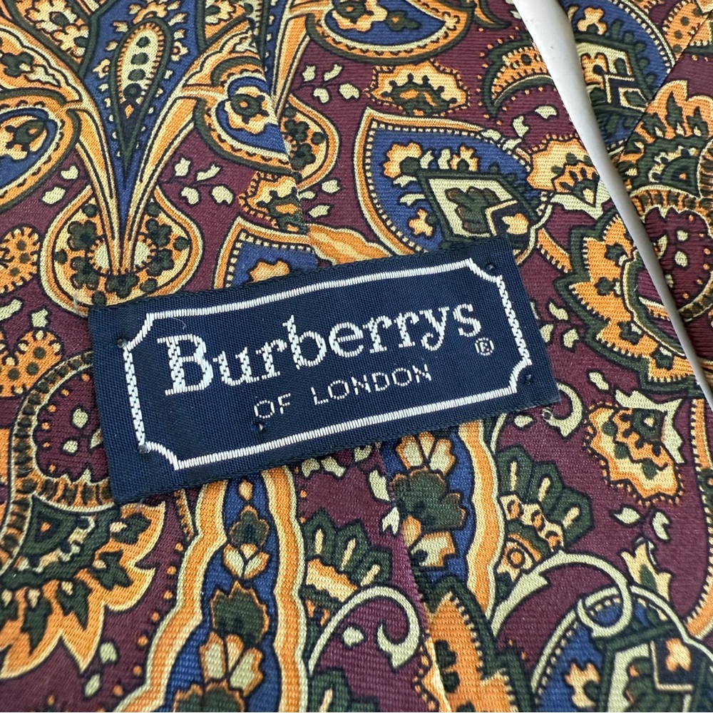 Genuine Burberrys of London silk tie - vintage - Paisley Patterned Tie - Picture 4 of 6